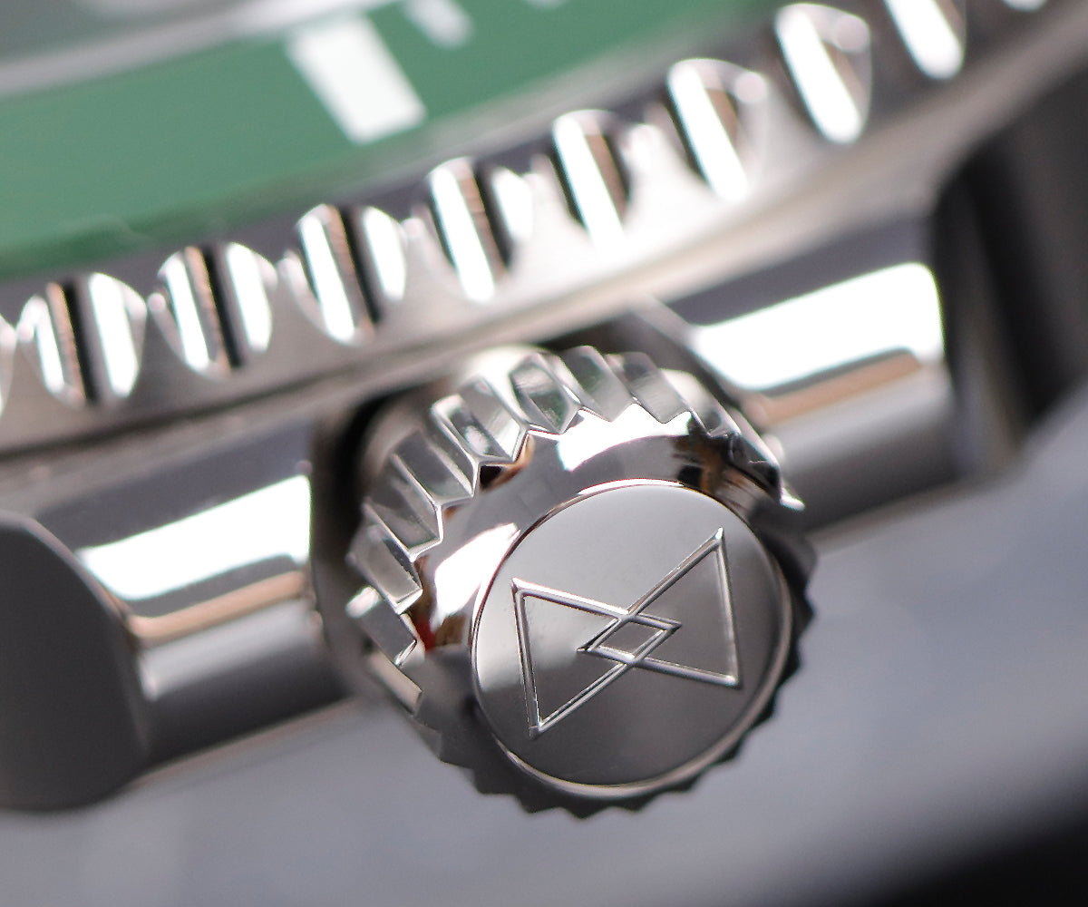 US Pre-Owned Cronos 2.5x Water Ghost NH35 Dive Watch L6015