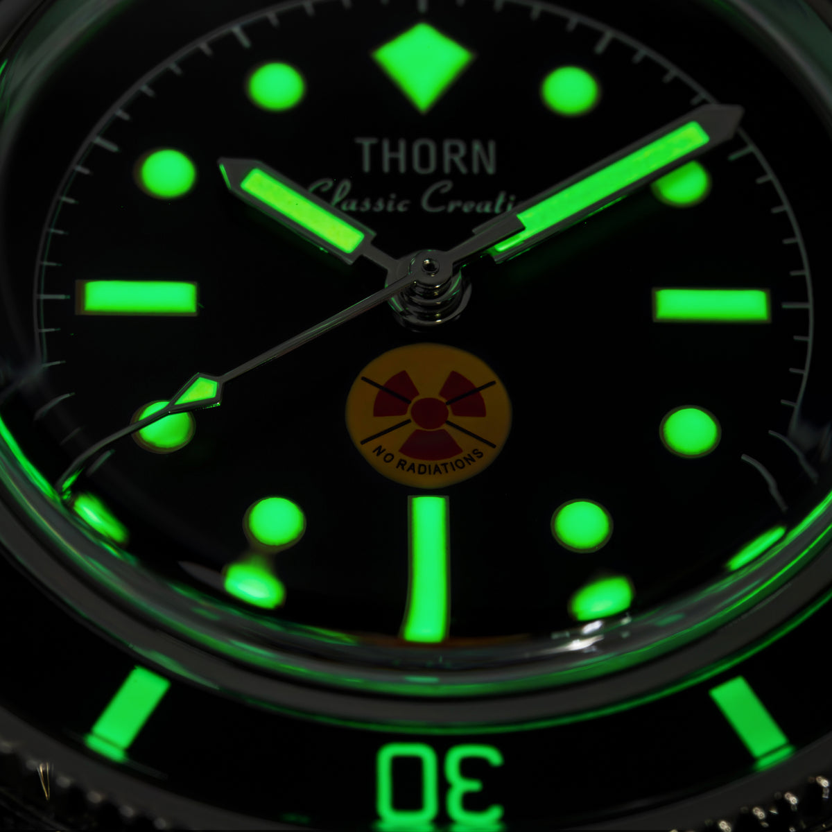 US Pre-Owned Thorn 38mm Titanium 50-Fathoms Dive Watch