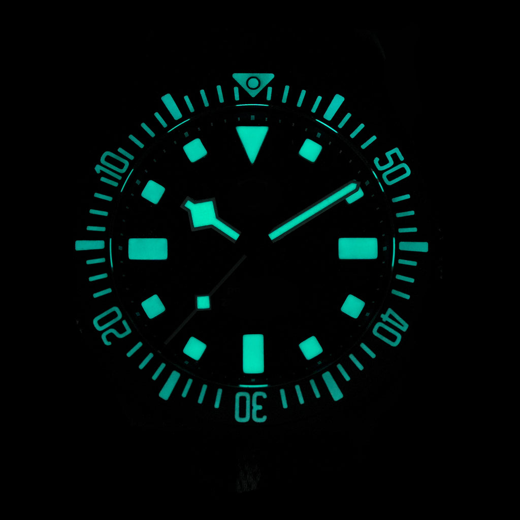 UK Pre-Owned Watchdives 40mm EXD Titanium Diver Watch