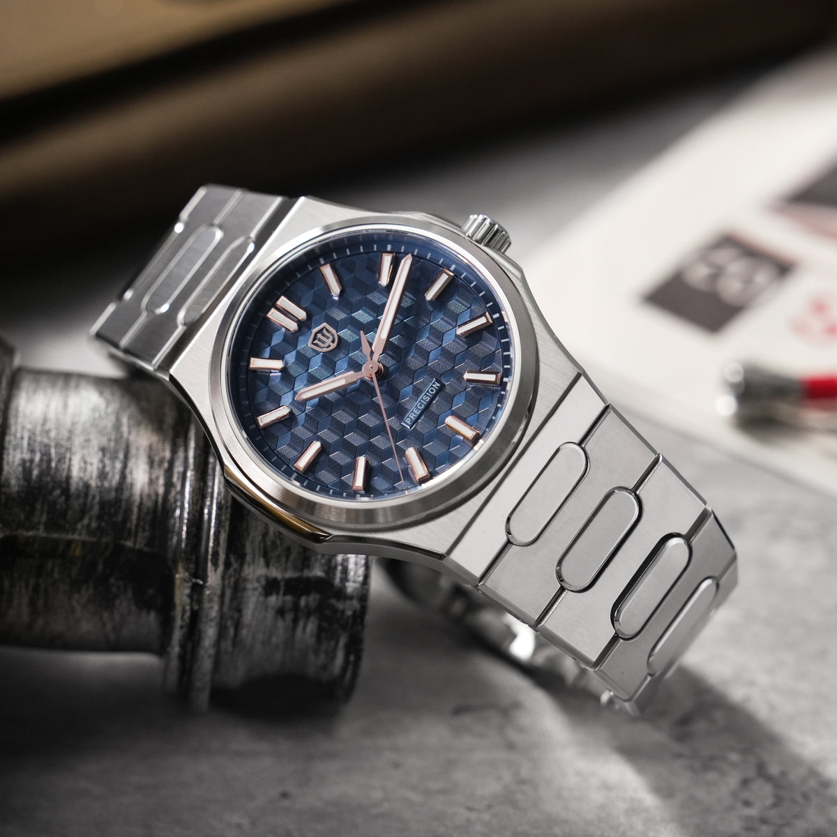 EU Pre-Owned Watchdives Premier WD0016B Square-Block Faceted Dial Original Design