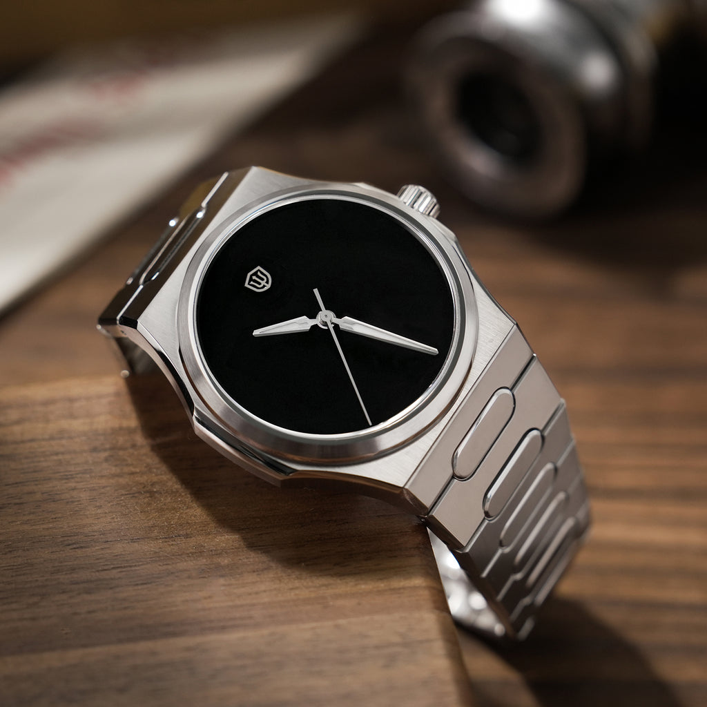 EU Pre-Owned Watchdives Premier WD0016B Square-Block Faceted Dial Original Design