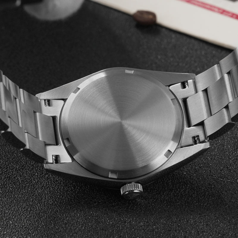 US Pre-Owned Watchdives WD1016 37mm VH31 Explore Men Watch V2
