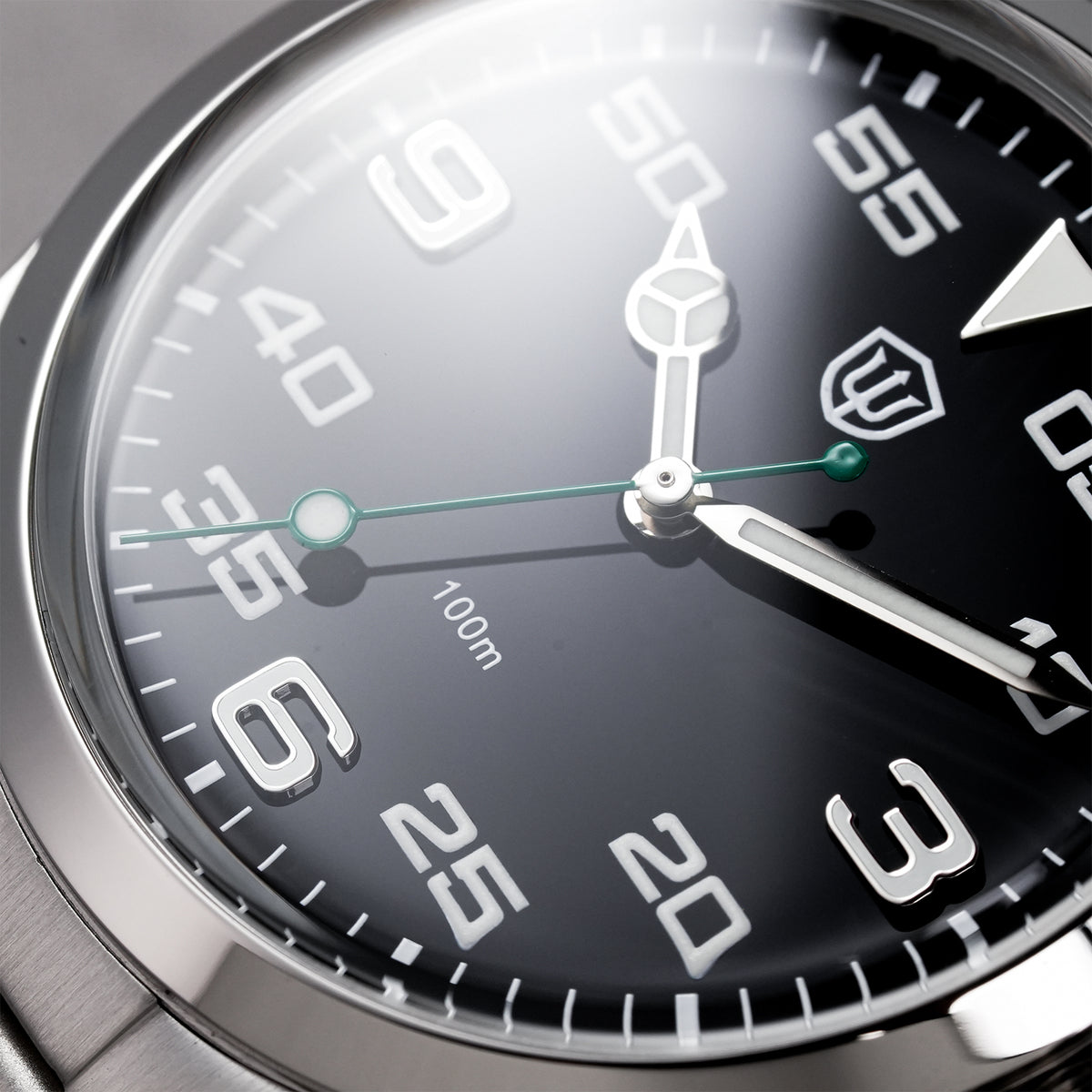 EU Pre-Owned Watchdives WD1016 37mm VH31 Explore Men Watch V3