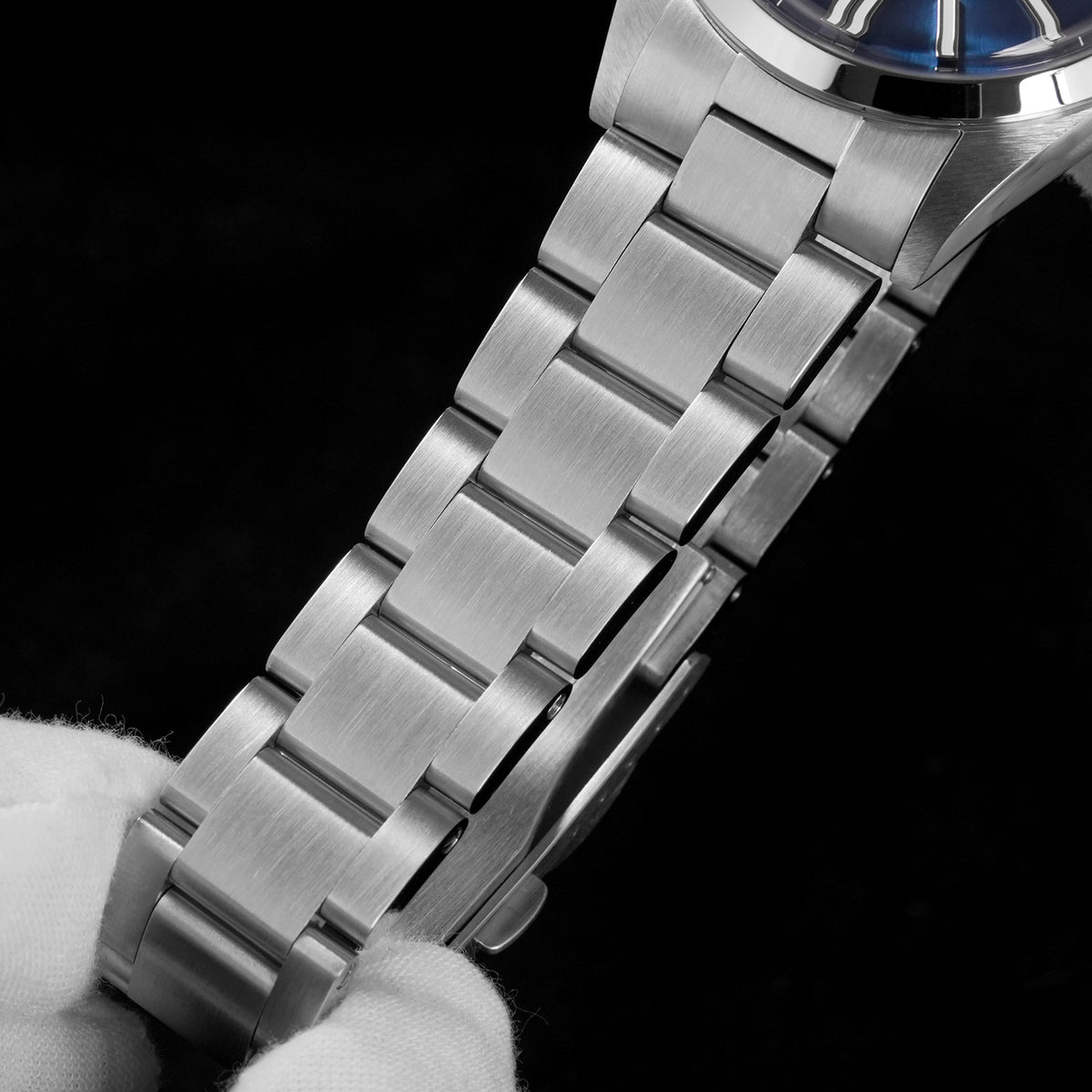 EU Pre-Owned  Watchdives WD1016C 37mm Pioneer VH31 Men Watch