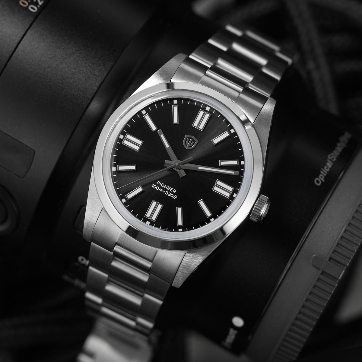 EU Pre-Owned Watchdives WD1016B 37mm Pioneer VH31 Men Watch