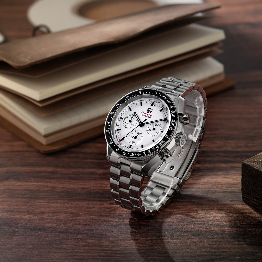 US Pre-Owned Watchdives WD1860 VK63 Chronograph Watch