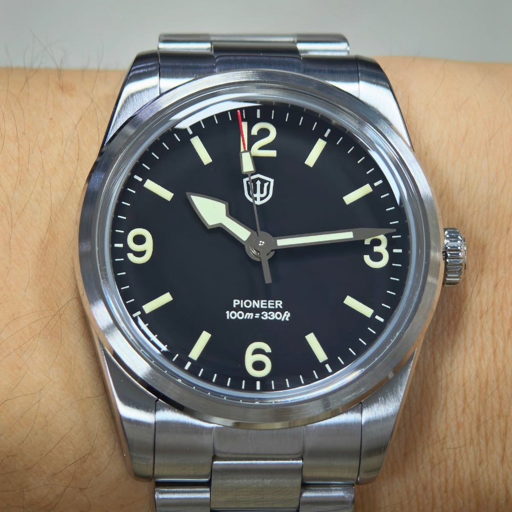 US Pre-Owned Watchdives WD1960S V2 36mm VH31 Men Watch