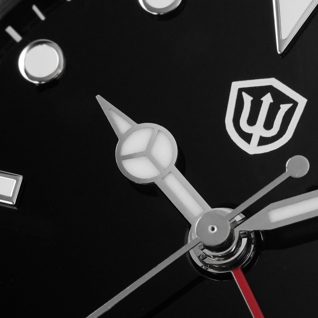 US Pre-Owned Watchdives WD16570 NH34 GMT Watch V2