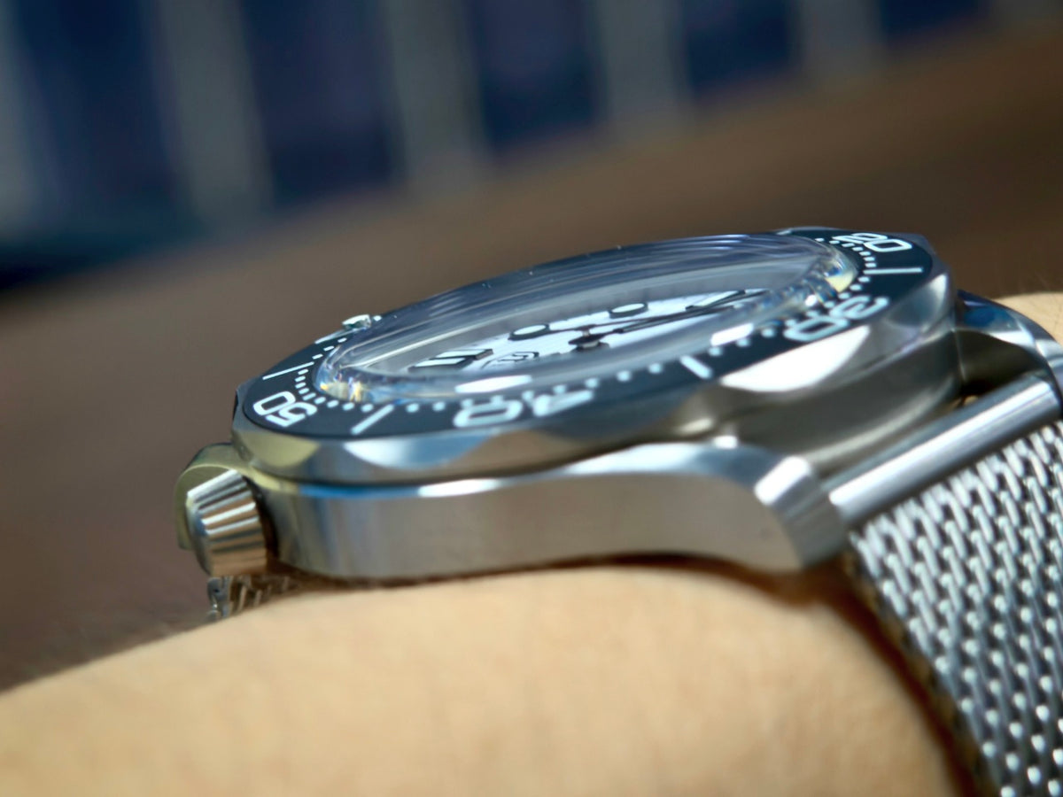 US Pre-Owned Watchdives WD007 Top Hat Sapphire PT5000/SL3001 Titanium Dive Watch